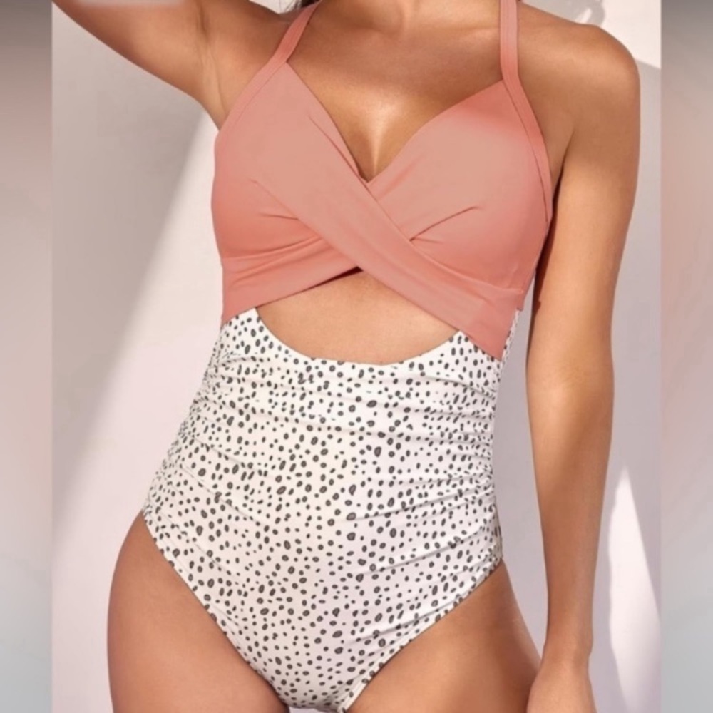 Twist Front Cutout One-Piece Swimsuit in Dusty Rose and Speckle